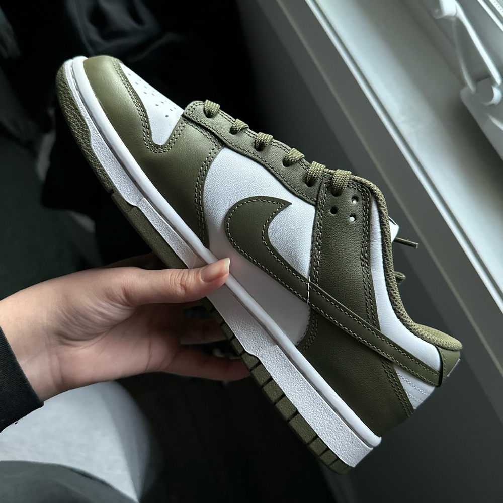 ❤️‍🔥Olive Green Nike Dunk Lows 💚